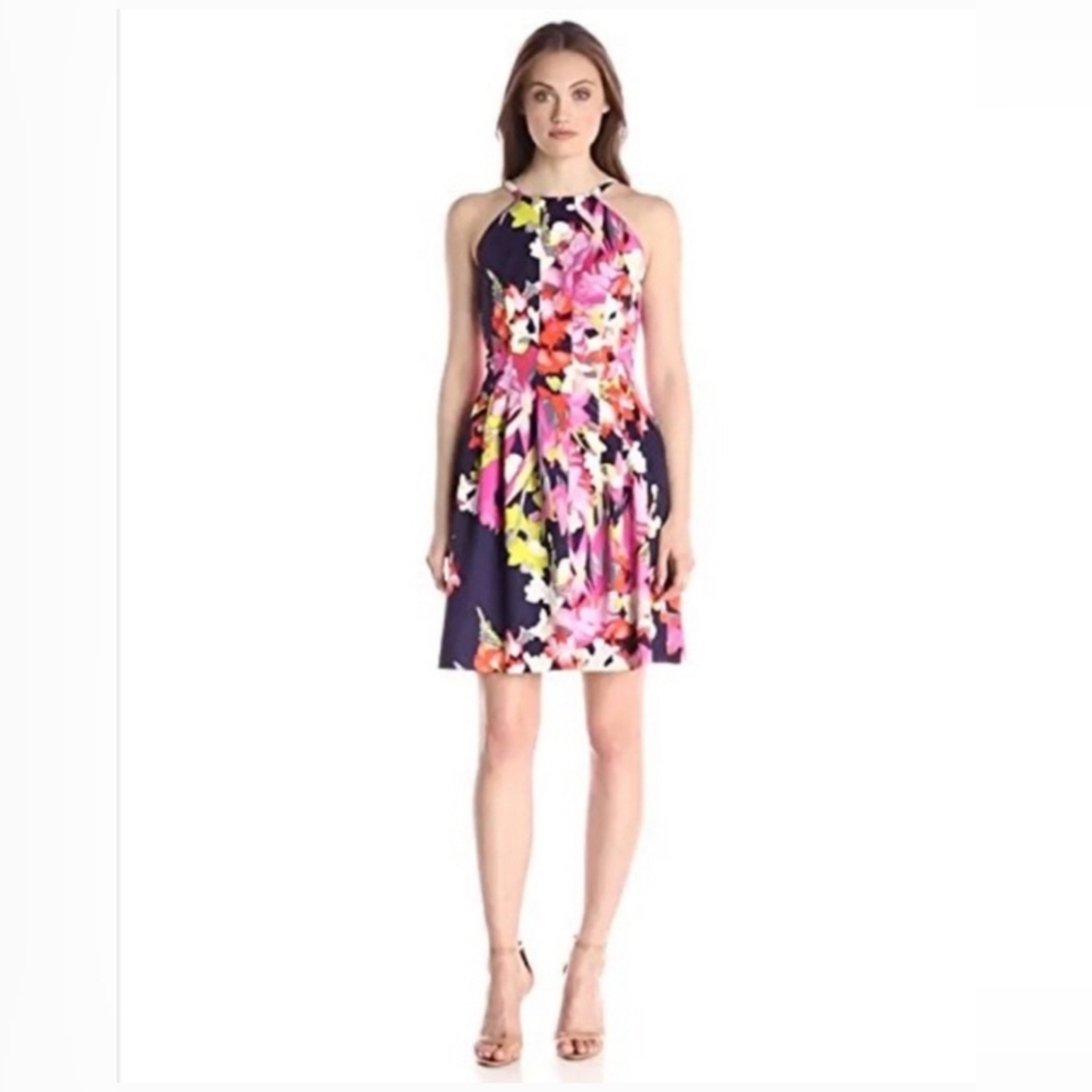 Vince Camuto beautiful flower dress NWT